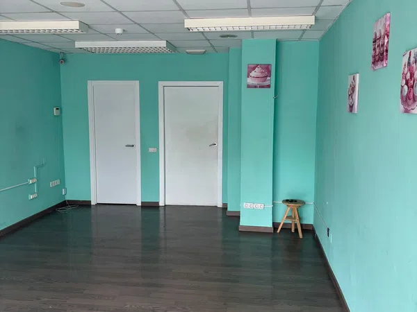 Local en Avenida del Vallès, 457 - Foto 2