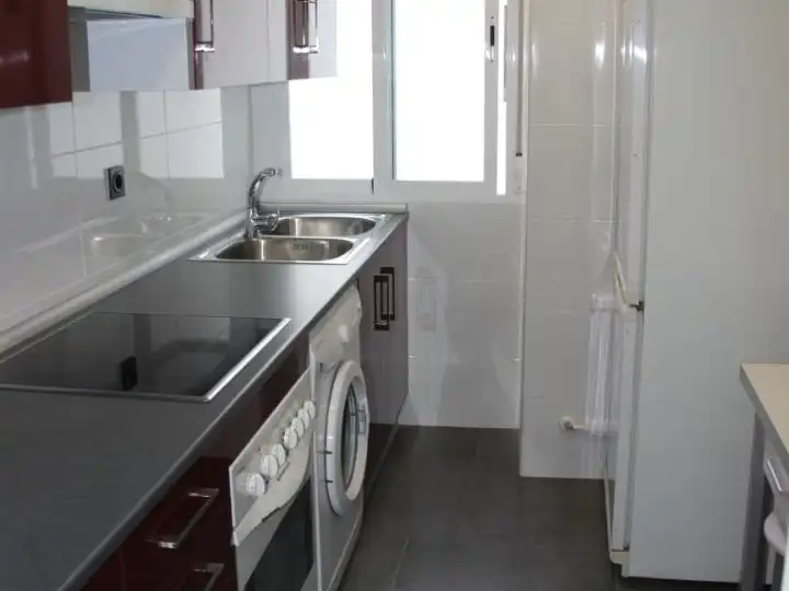 Piso en  Avenida de Alfonso VI 8 - Foto 7