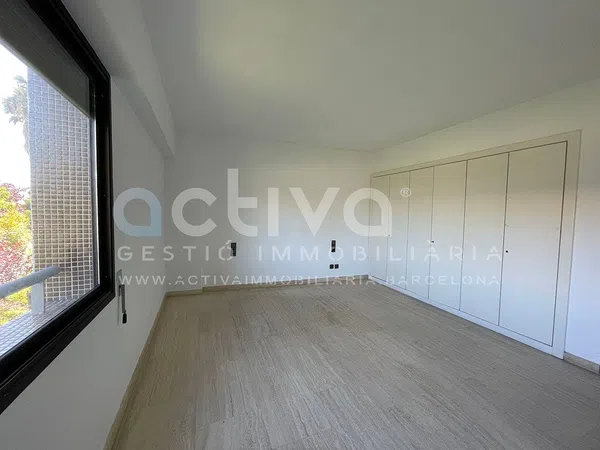 Chalet adosado en Calle dels Lleons - Foto 9
