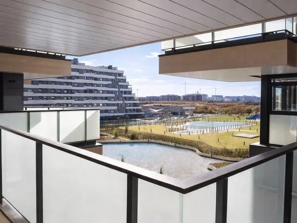 Piso en calle de Álvaro Siza, 1