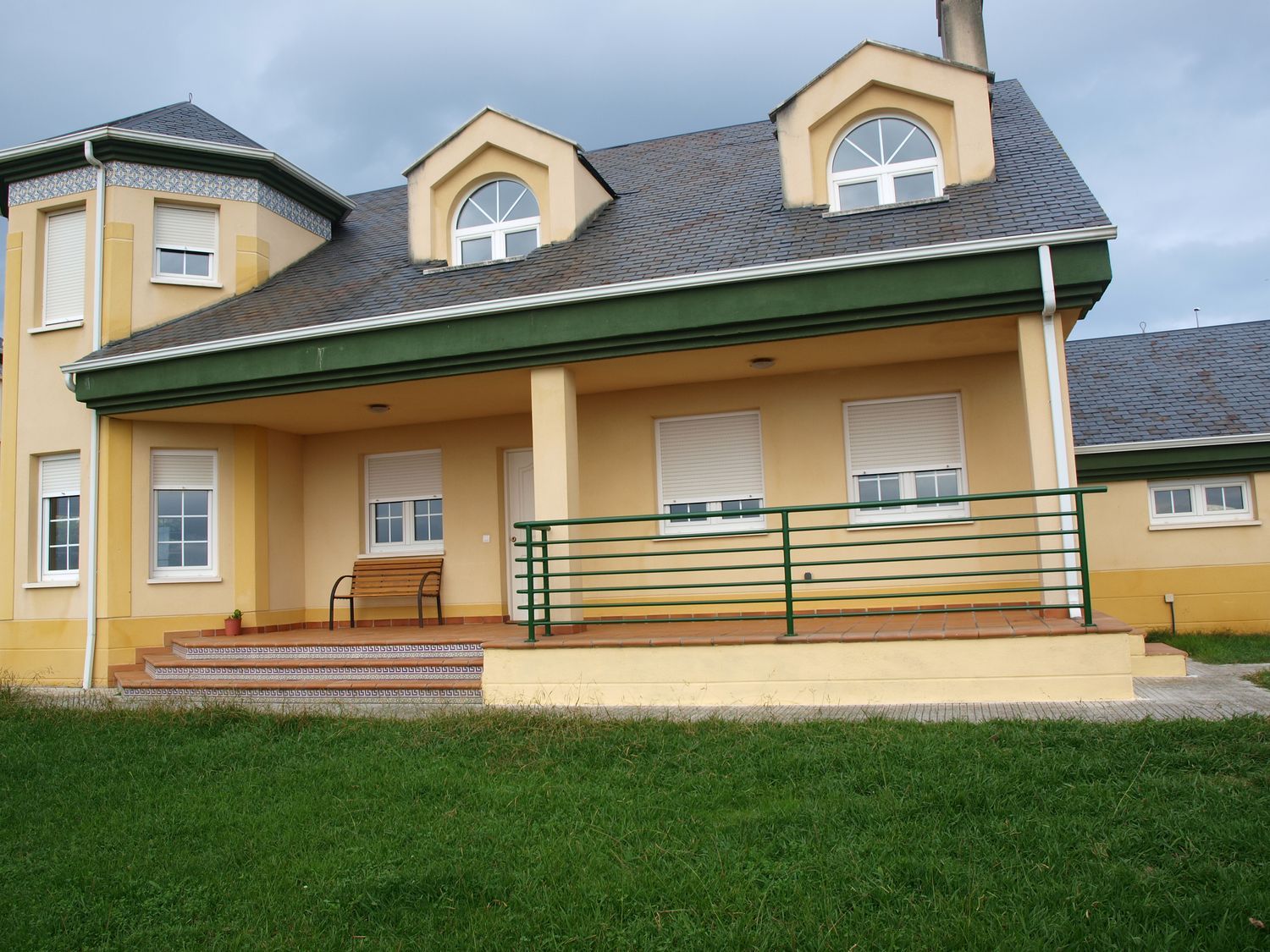 Alquiler de casa o chalet independiente en Soto de la Marina - Foto 1