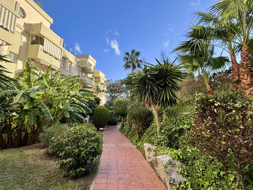 Piso en  Camino del Pilar 10