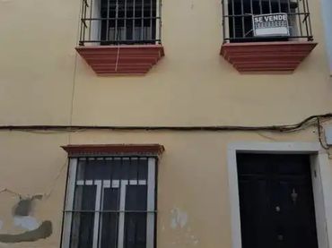 Casa adosada en  Calle Fábrica 8 - Foto 1