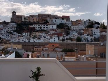Piso en  Avinguda de Bartomeu de Roselló 5 - Foto 1
