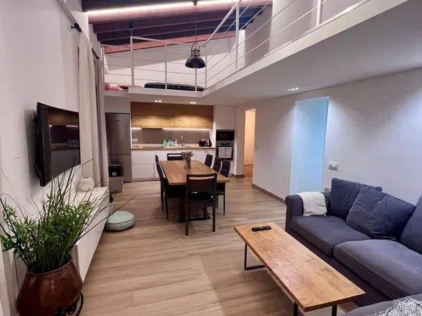 Piso en plaza Major, 6