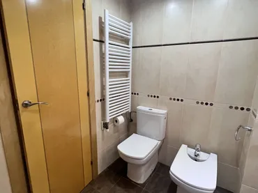 Piso en  Carrer d'En Josep Tarradellas 3 - Foto 6