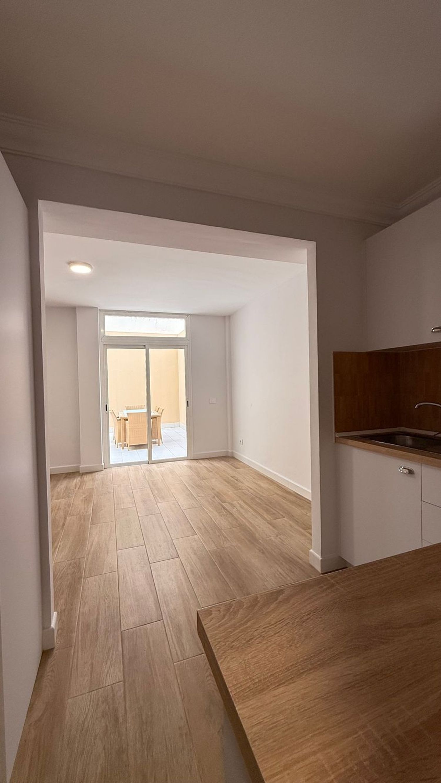 Piso en calle Castrillo, 52 - Foto 1