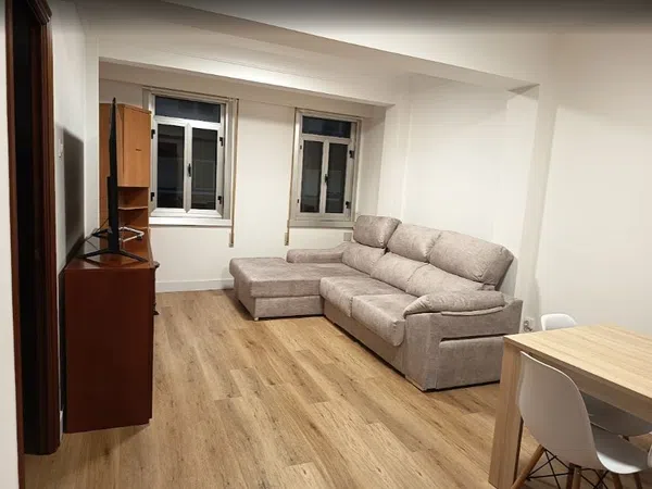 Piso en avenida Finisterre, 270