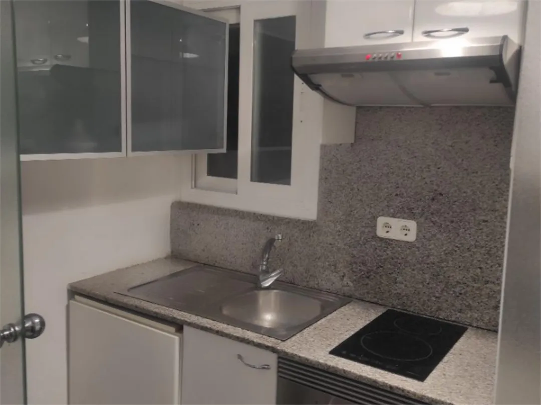 Piso en  Carrer de Sant Lli 4 - Foto 2