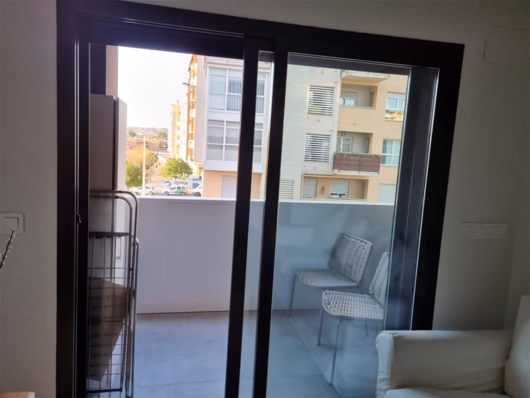 Piso en  Avenida Don Juan de Borbon 77 - Foto 7