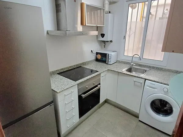 Piso en Barrio La Roqueta - Foto 8