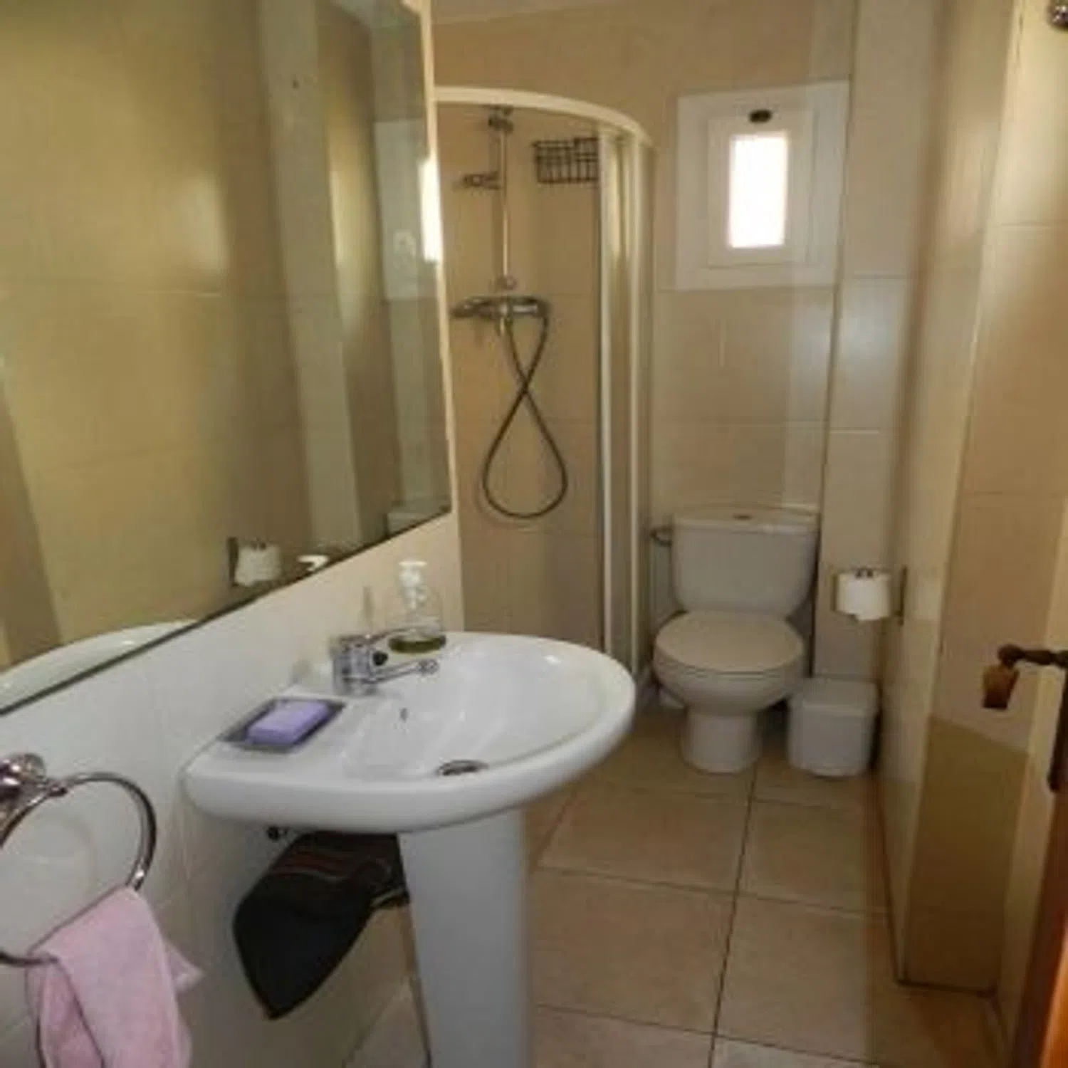 Piso en calle d'Alcanar, 5 - Foto 4