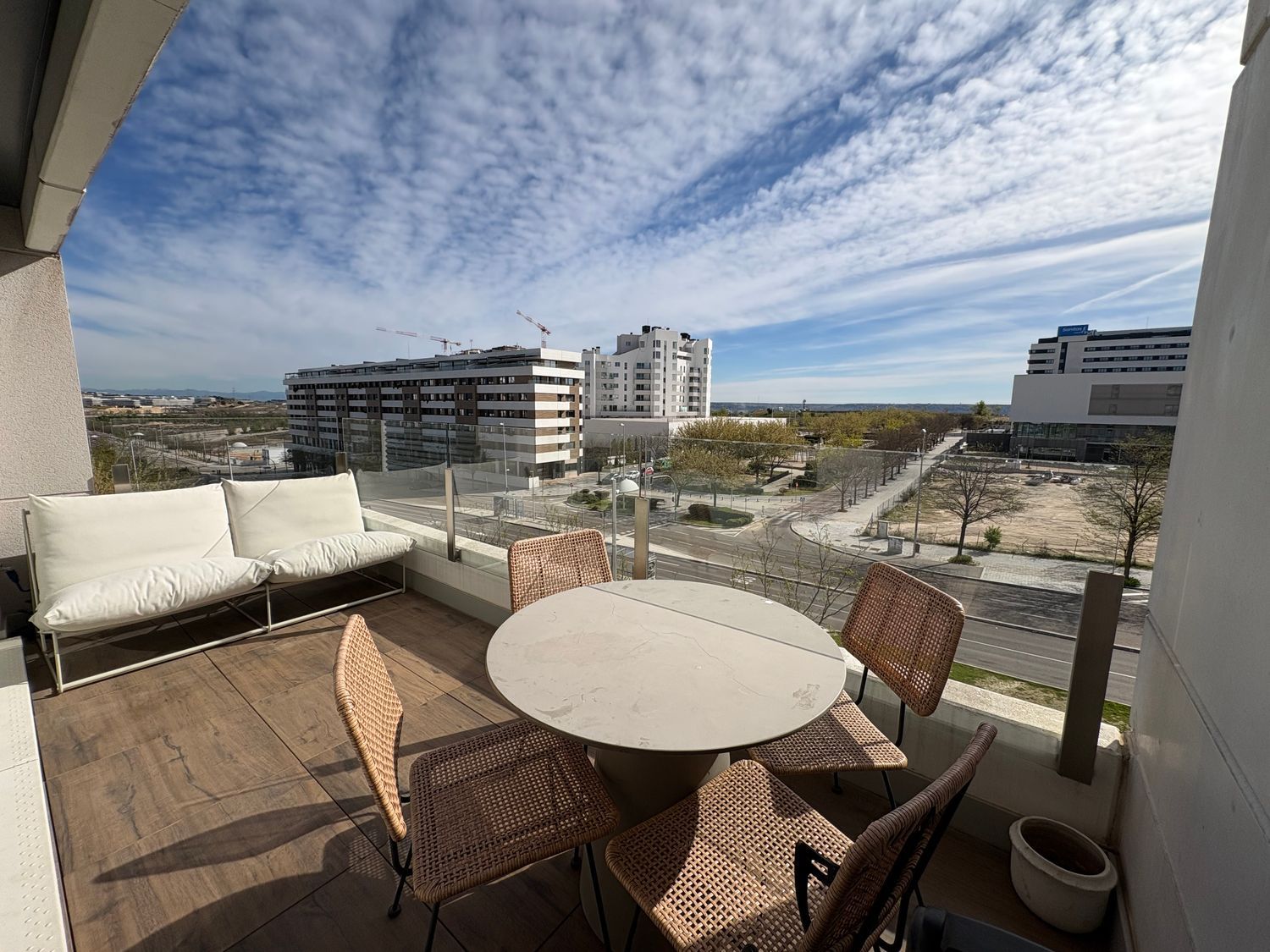 Piso en calle de Jordi Solé Tura, 24 - Foto 1