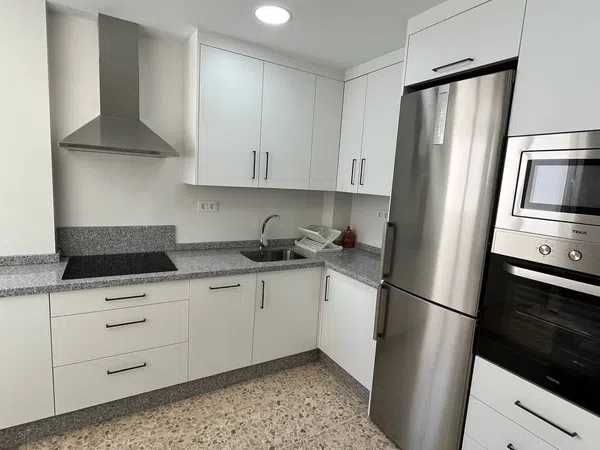 Piso en Calle Azorín, 2, Altamira - Oliveros - Barrio Alto, Altamira - Oliveros - Barrio Alto - Foto 12