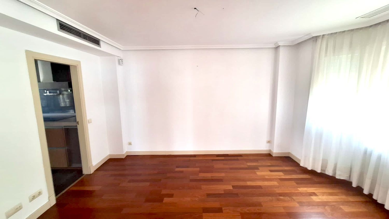 Chalet pareado en Avenida Bellas Artes, Zona norte - Foto 10