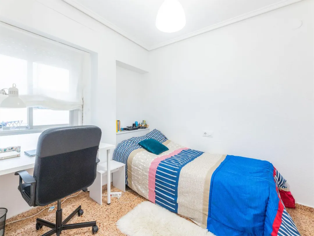 Piso en  Carrer de Yecla 19 - Foto 34