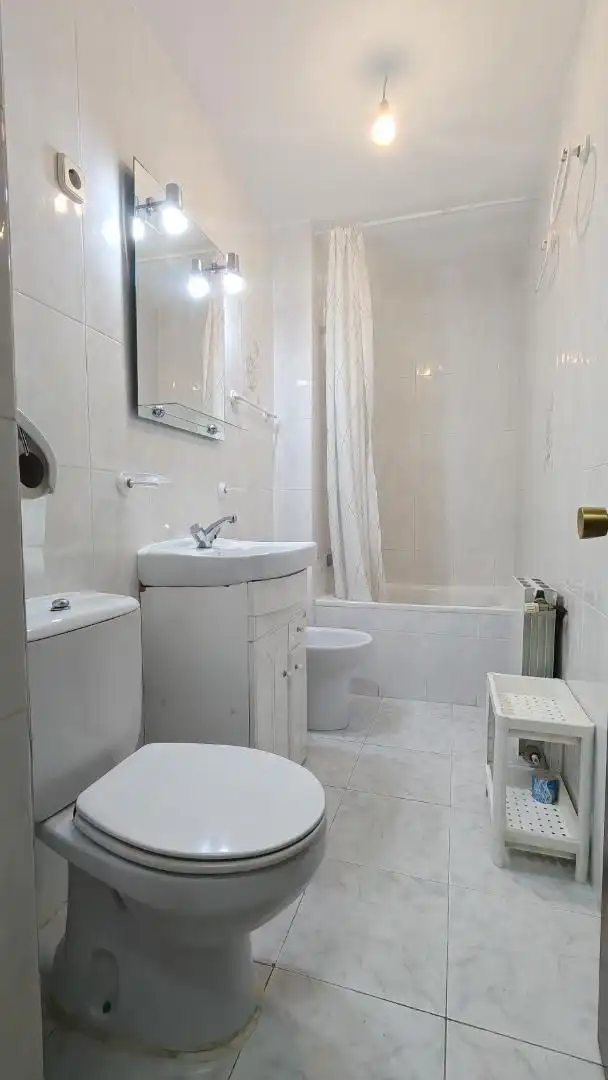 Piso en  Calle de Ángel Múgica 41 - Foto 4