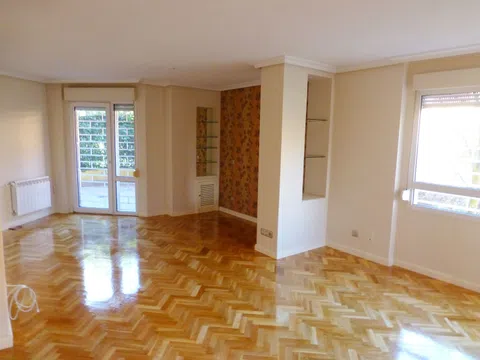 Dúplex en via de las Dos Castillas, 11