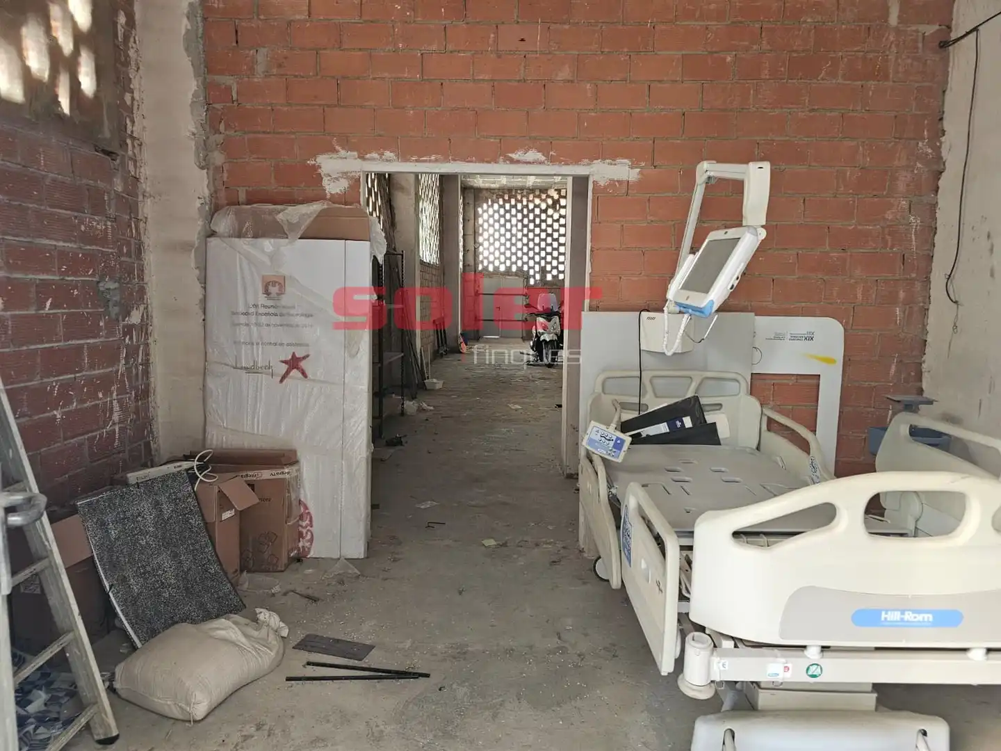 Local comercial en  Carrer de Borrell - Foto 2