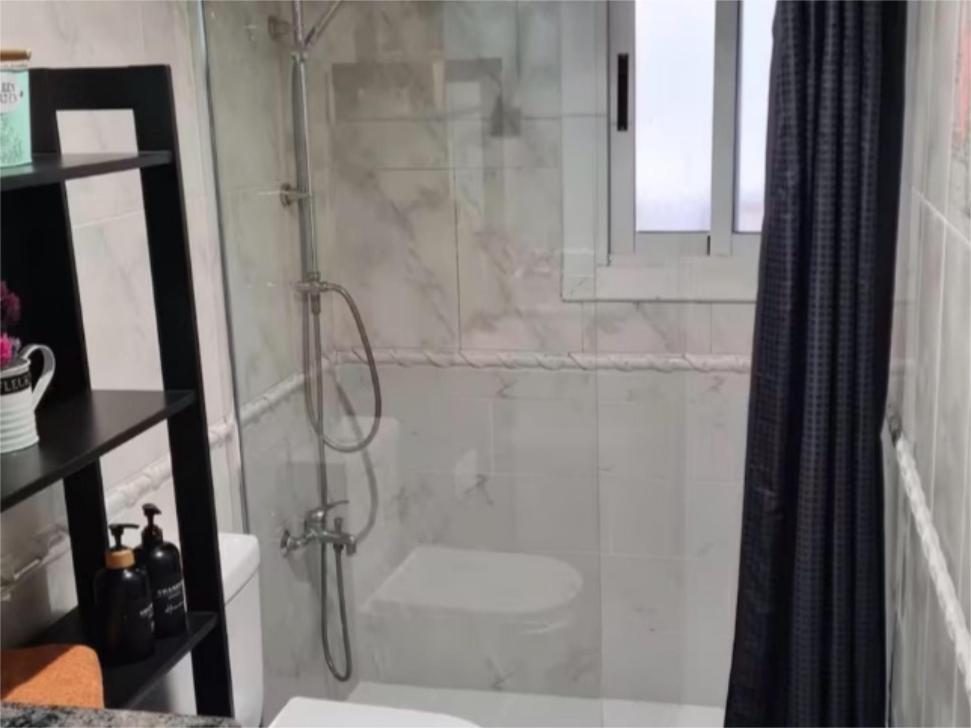 Piso en  Carrer Príncep de Viana 17 - Foto 4