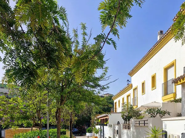 Chalet adosado en Zona Calvario, Zona Calvario - Foto 1