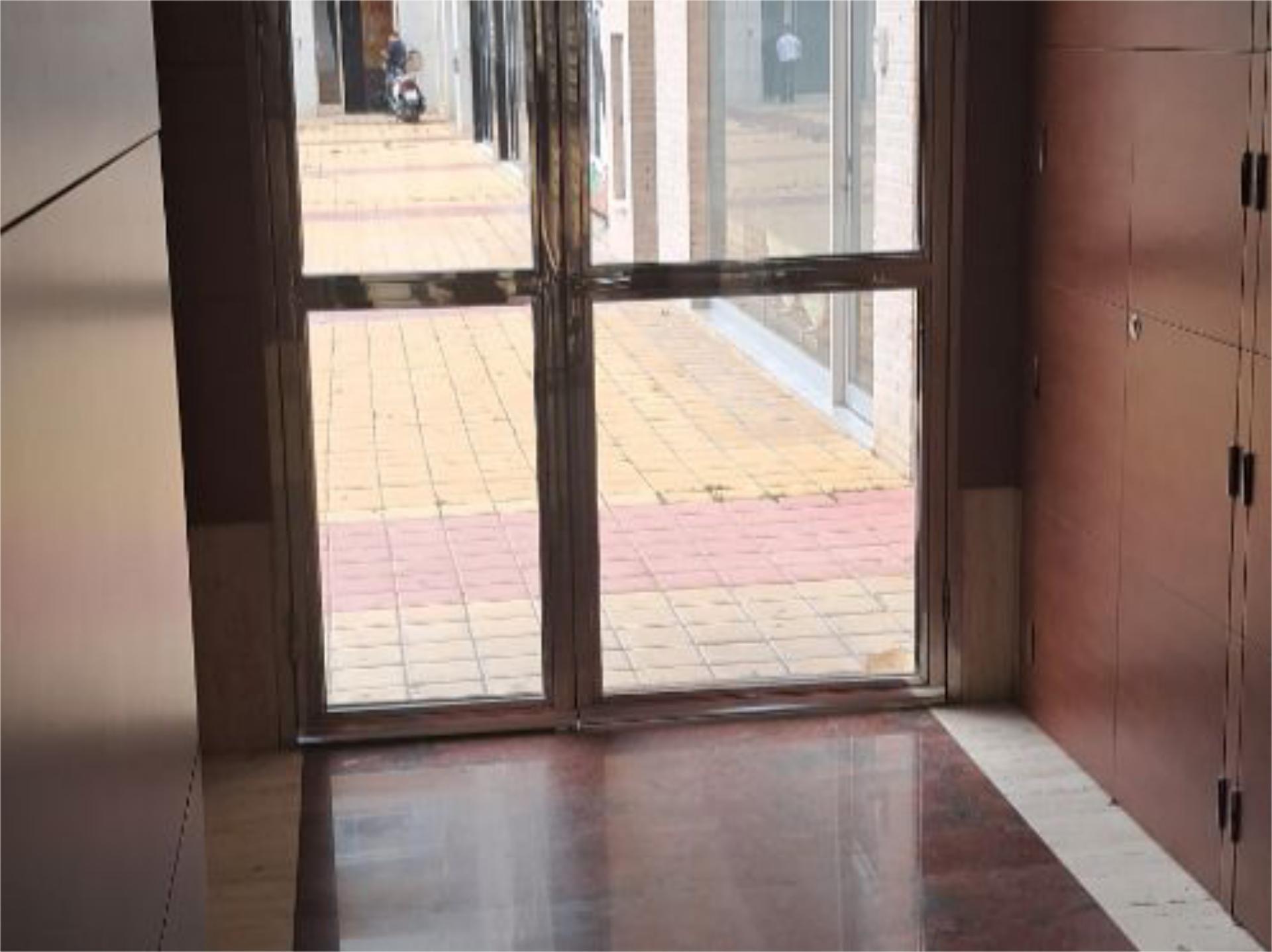 Piso en  Avenida Príncipe de Asturias 2 - Foto 8