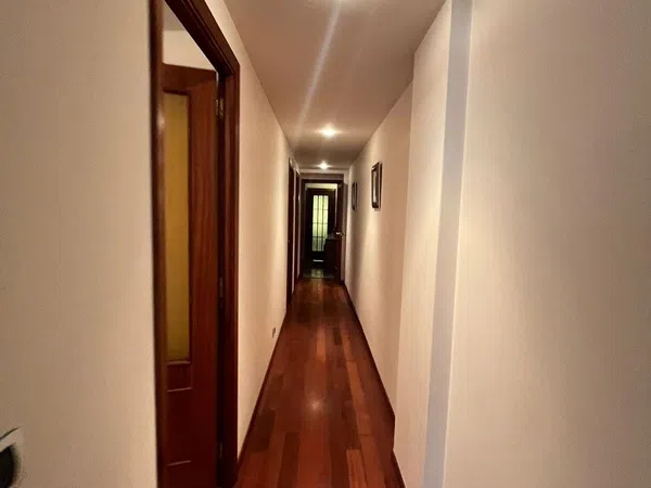 Piso en calle San Vicente, 60 - Foto 3