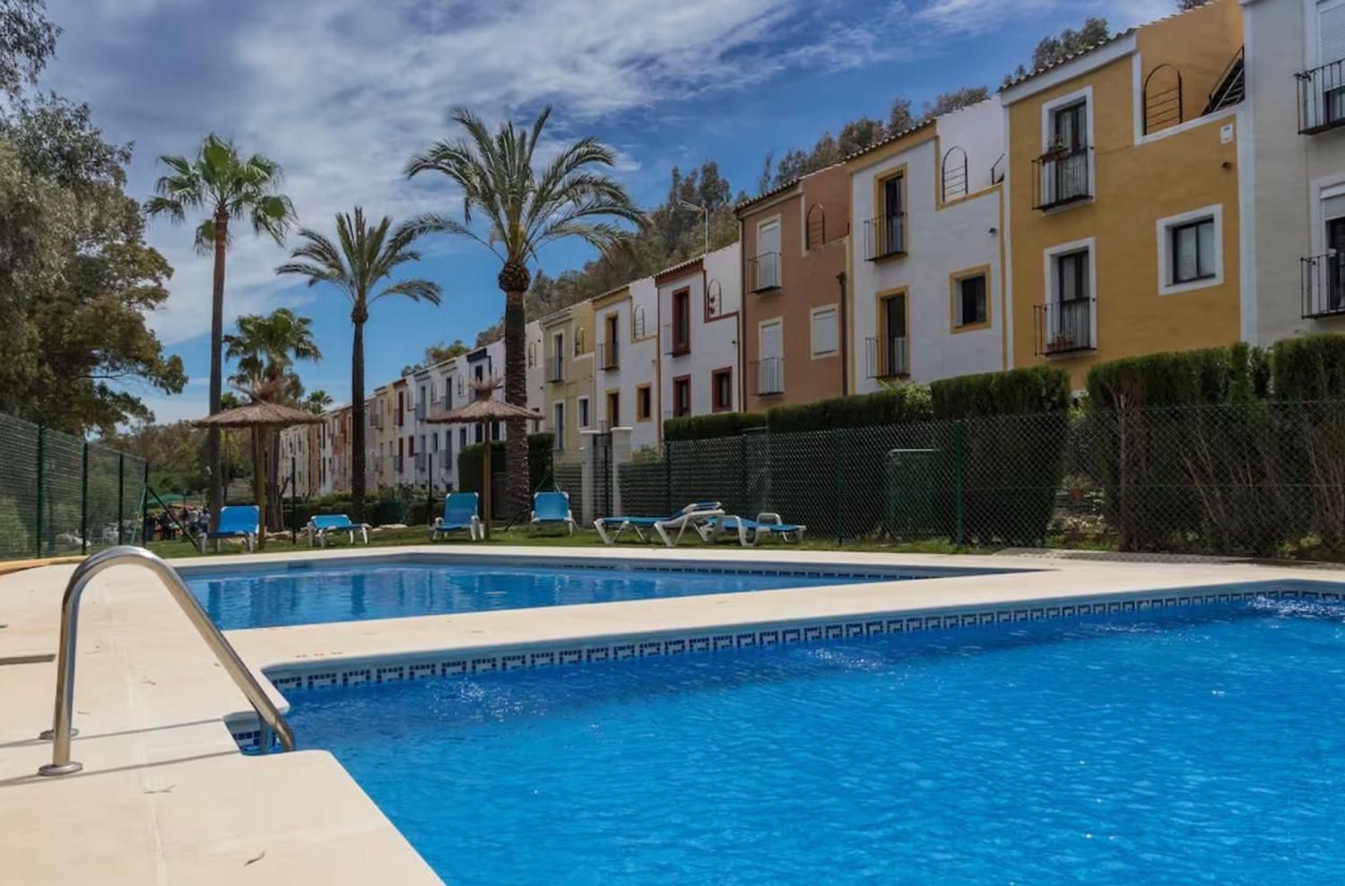Chalet adosado en Los Cortijos de la Bahia, 42, Bahía de Casares, Bahía de Casares - Foto 14