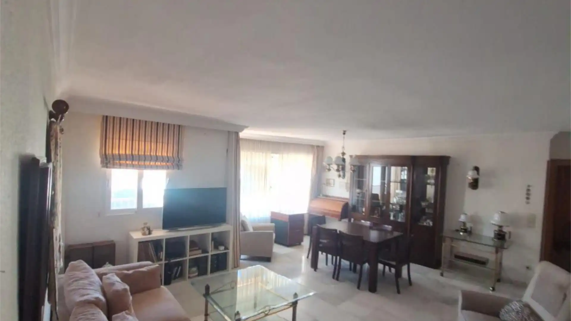 Piso en  Calle Notario Luis Oliver 19 - Foto 1