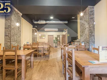 Local comercial en Sabadell - Foto 1