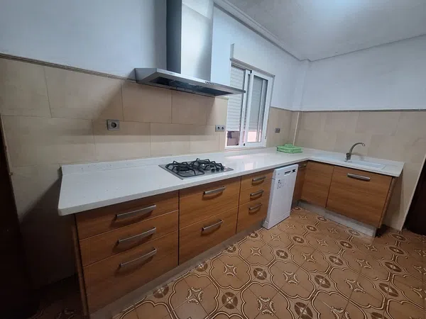 Piso en Calle Gines García Esquitino, 81 - Foto 1