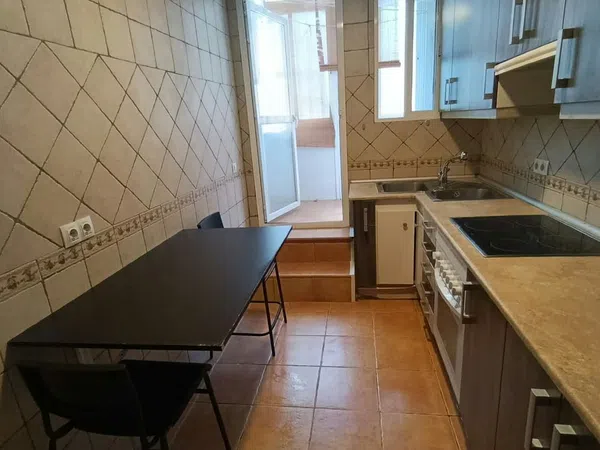Piso en Calle Comuneros de Castilla, 2, Tres Olivos - La Piedad, Tres Olivos - La Piedad - Foto 9