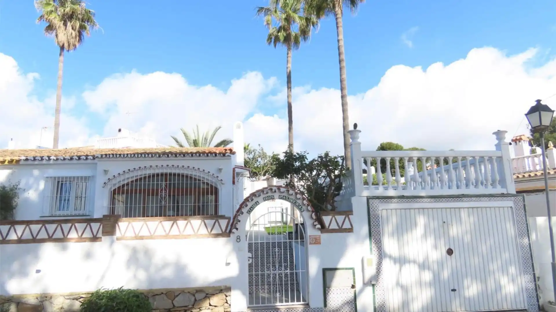 Chalet en  Calle Rosal de Calypso 7 - Foto 1