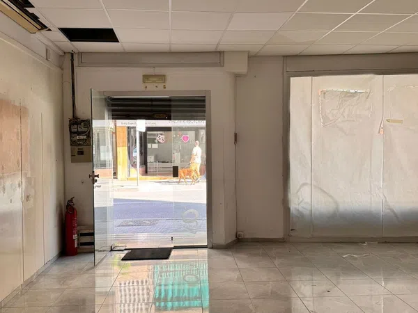 Local en Avenida de l'Onze de Setembre, 5 D - Foto 6