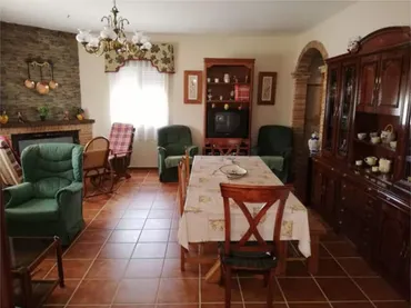 Casa adosada en Arenales - Foto 4