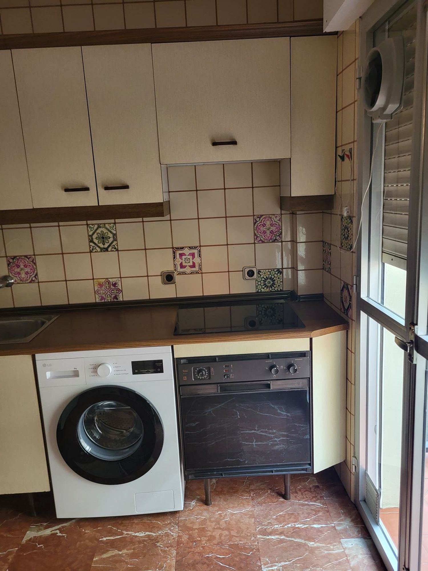 Piso en Calle Fernando Tirado, 5 y 7, Buhaira - Huerta del Rey - Foto 19