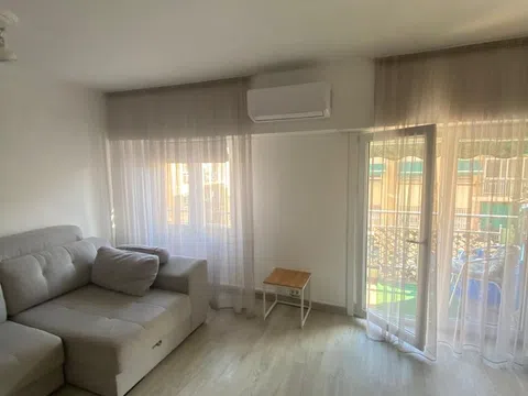 Piso en plaza de Joaquín Dualde, 9 - Foto 1