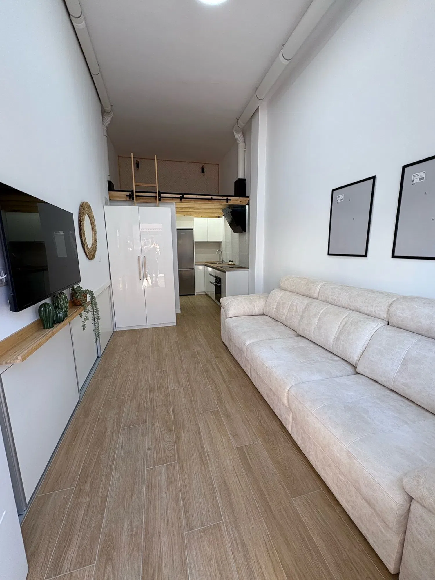 Estudio en calle Eneas, 115 - Foto 2