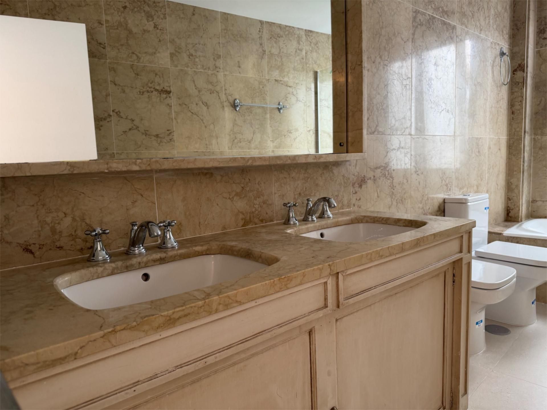 Piso en  Plaza de Colón 7 - Foto 11