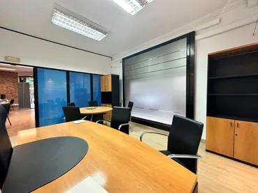 Local comercial en Sabadell - Foto 6