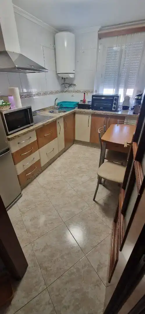 Piso en  Calle Miguel Ángel Blanco 81 - Foto 3