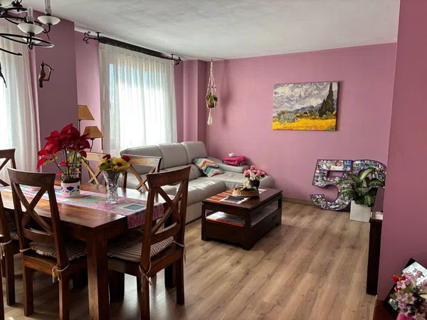 Piso en calle Coslada, 18