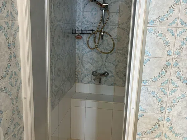 Estudio en Calle de Victòria dels Àngels, 27 - Foto 6