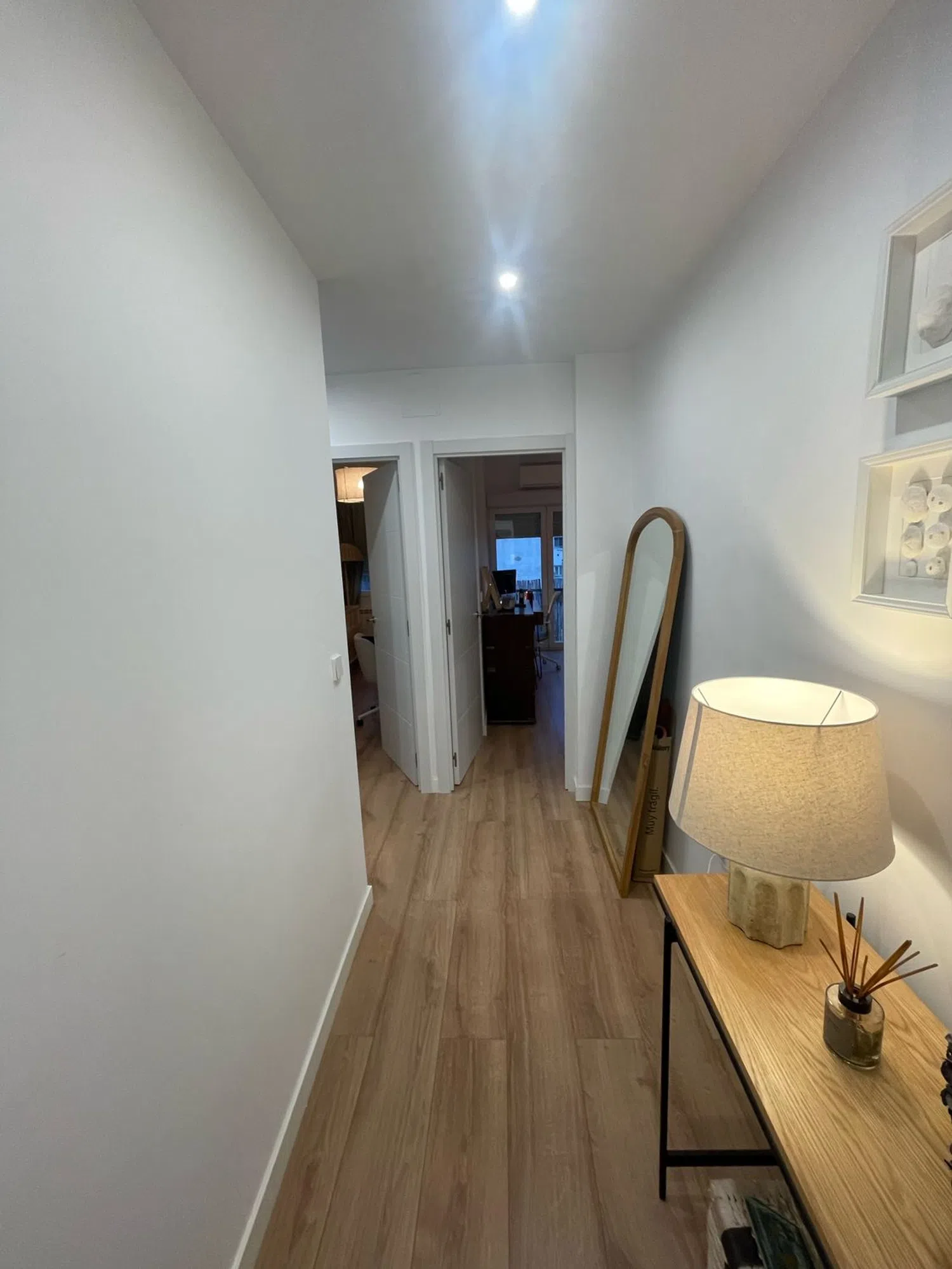 Piso en calle de la Infanta Mercedes, 89 - Foto 4