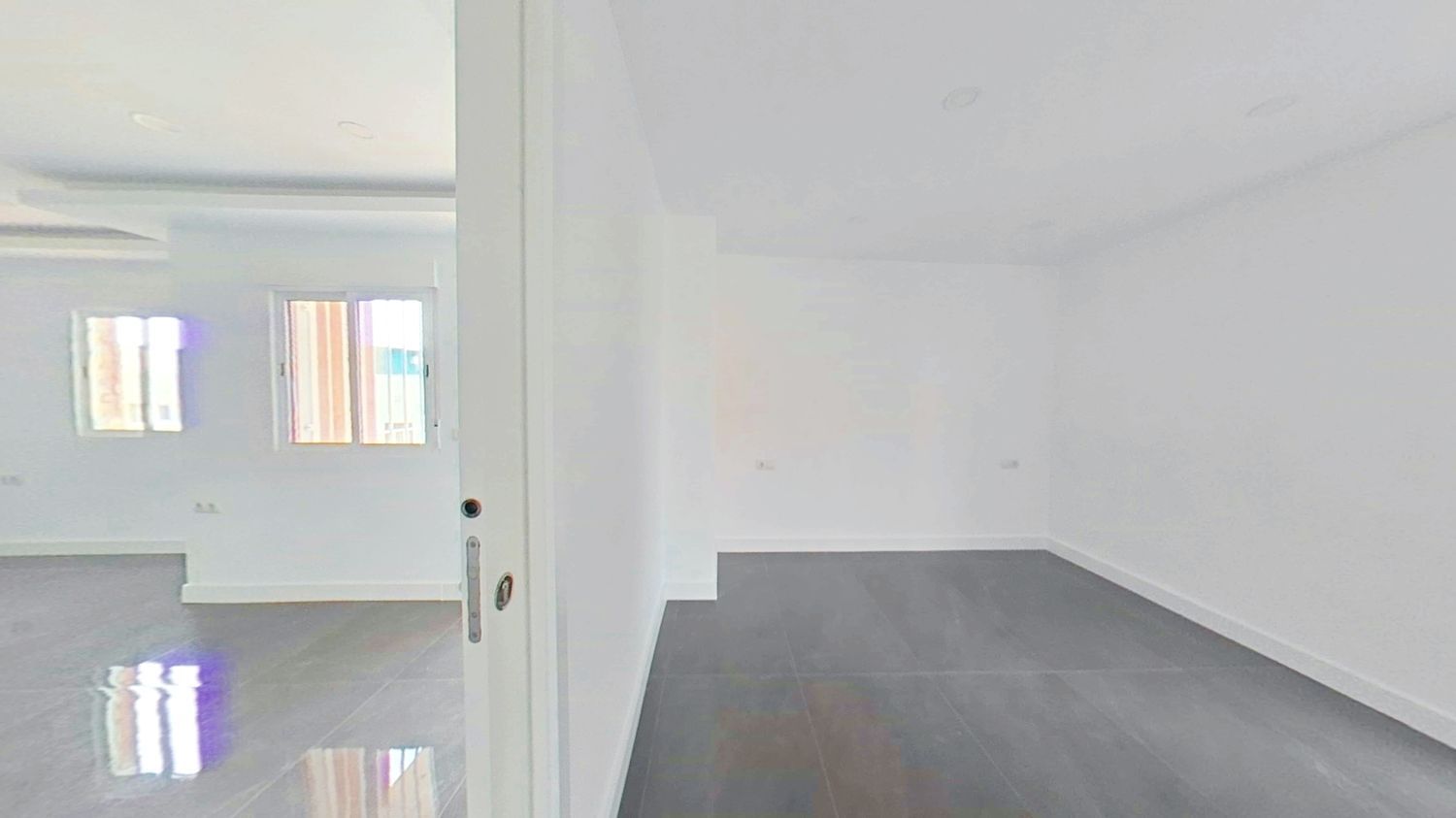 Piso en Barrio La Fontsanta - Foto 19