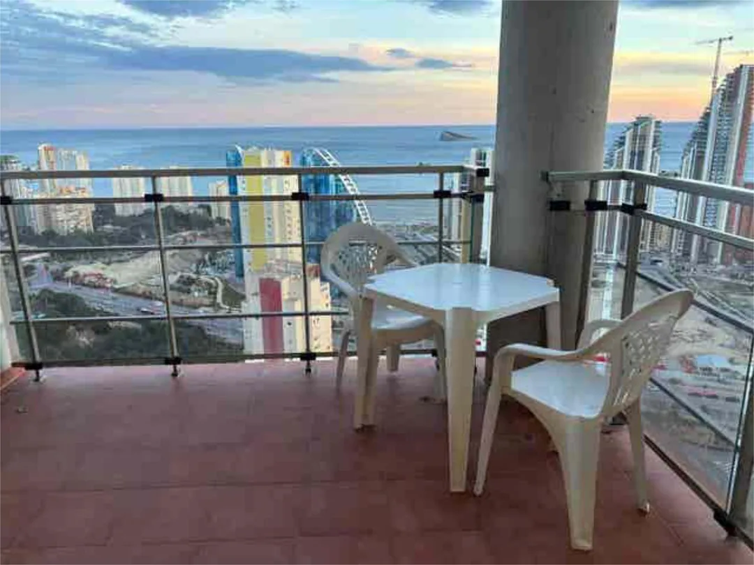 Apartamento en Benidorm - Foto 2