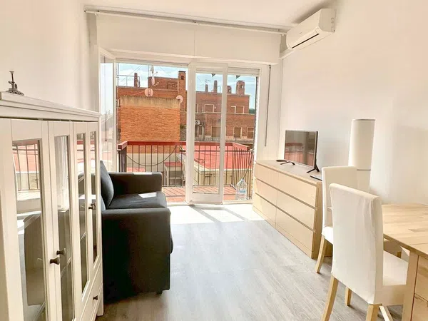 Piso en travesía de Dalt, 124 - Foto 1