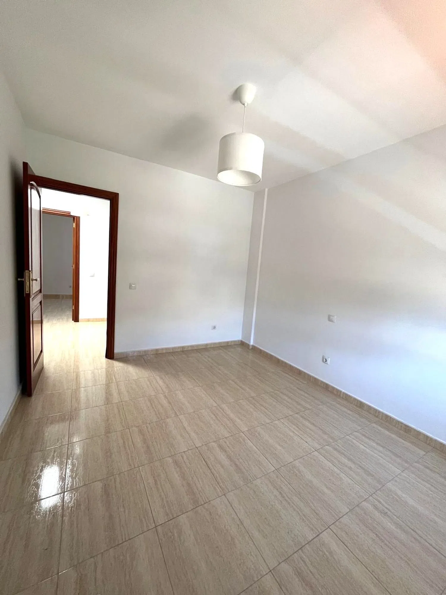 Chalet adosado en Barrio Almatriche - Foto 9