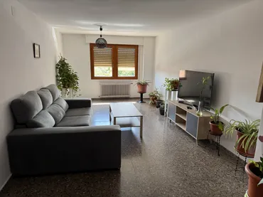 Piso en  Avenida Navarra 57 - Foto 1