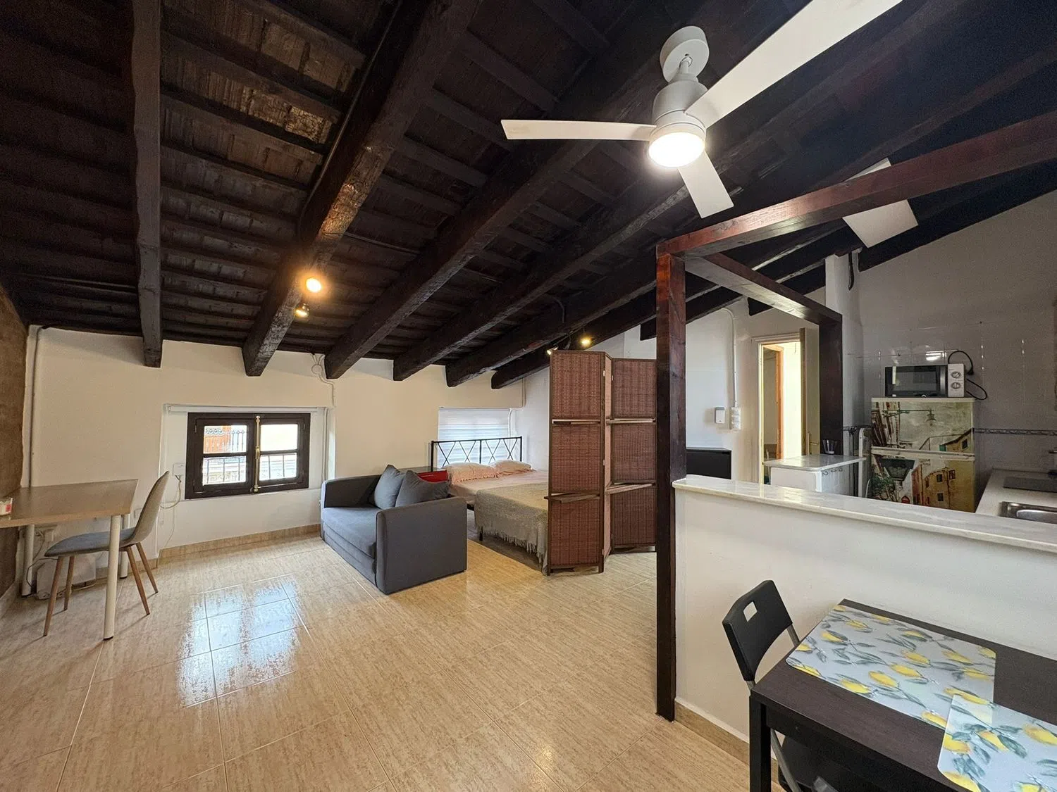 Ático en calle de Pelai, 37 - Foto 1